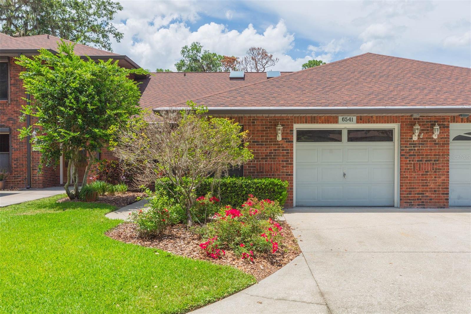 6541 BRENTWOOD DR — photo 38