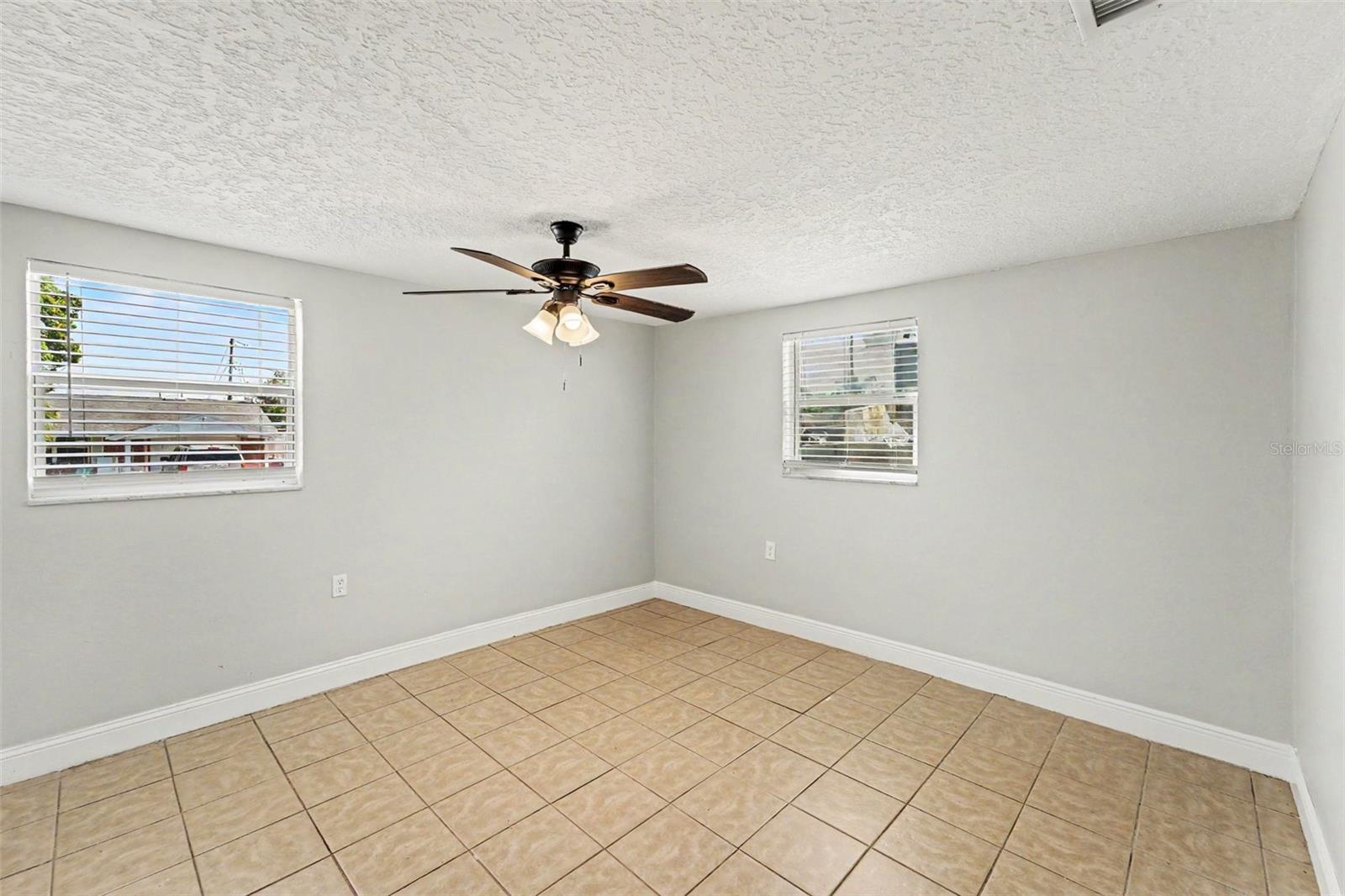 1539 PLUM TREE RD — photo 11