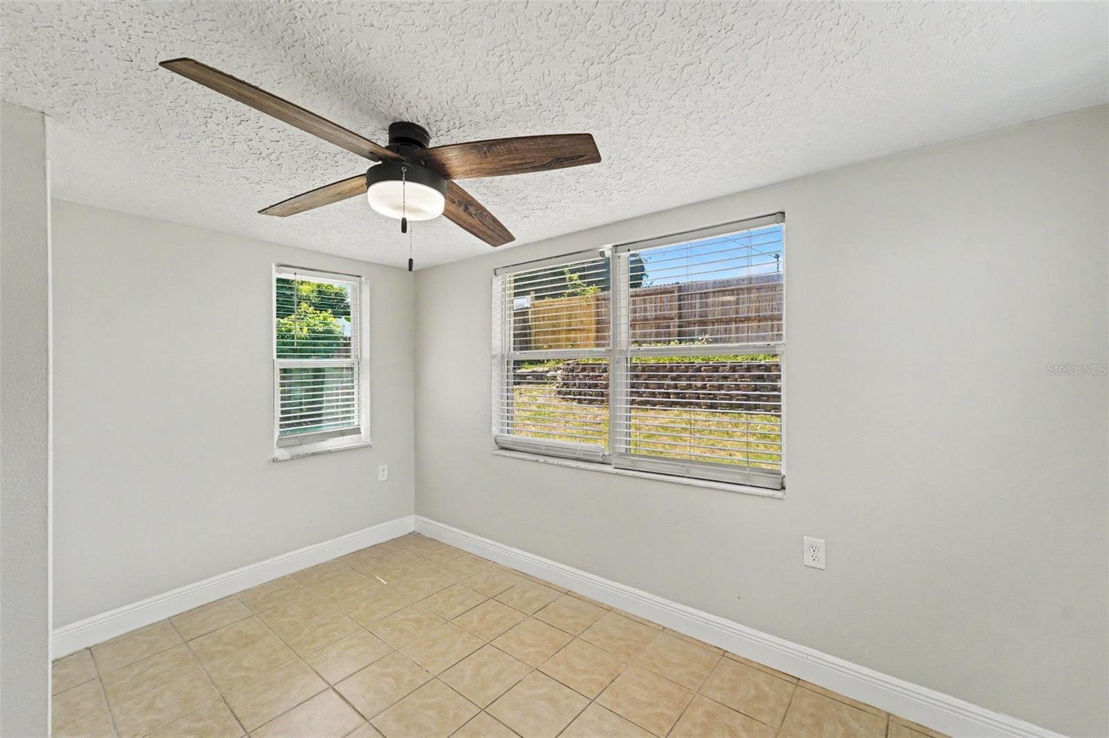1539 PLUM TREE RD — photo 9