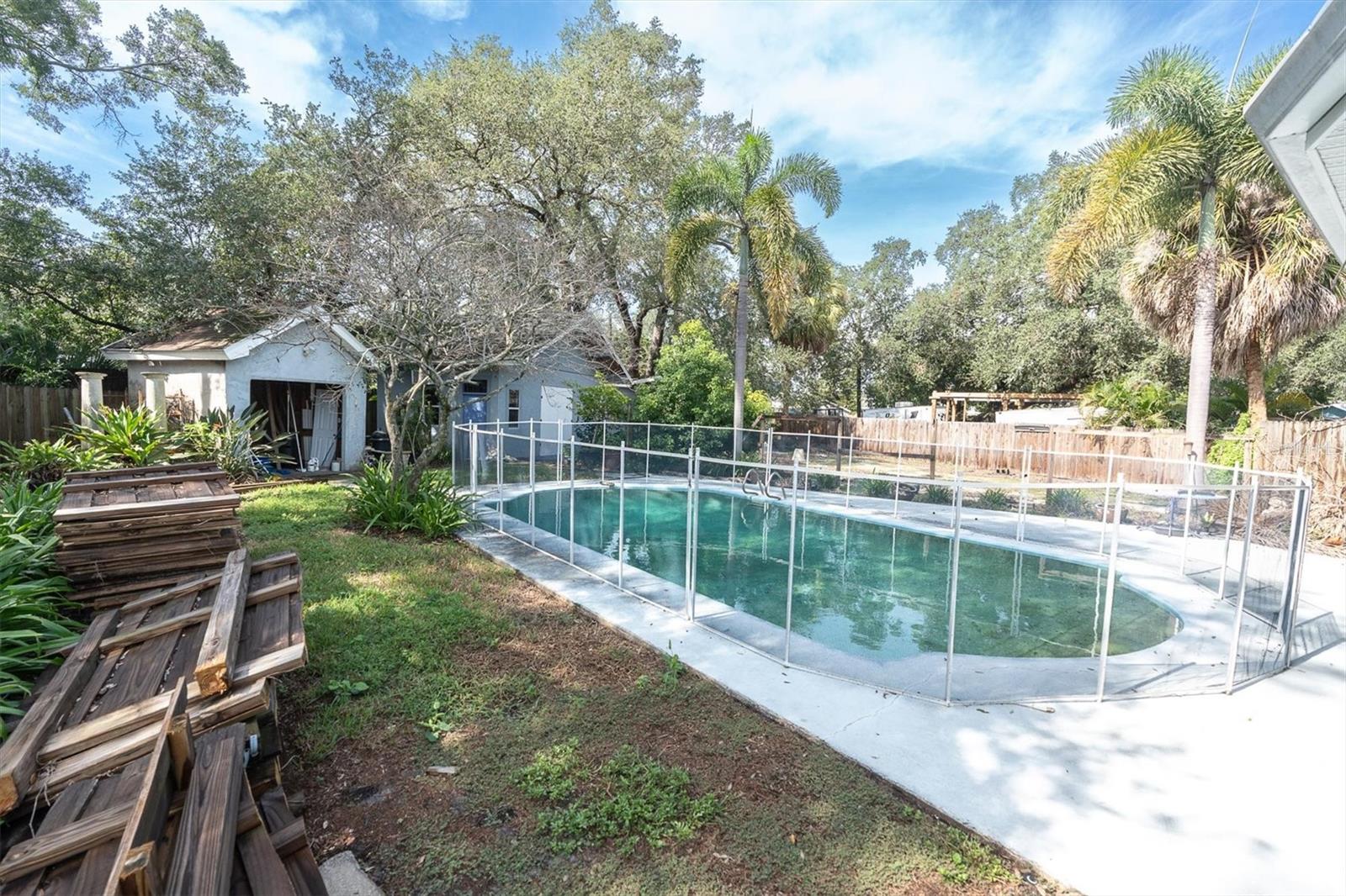 4726 W TAMBAY AVE — photo 17