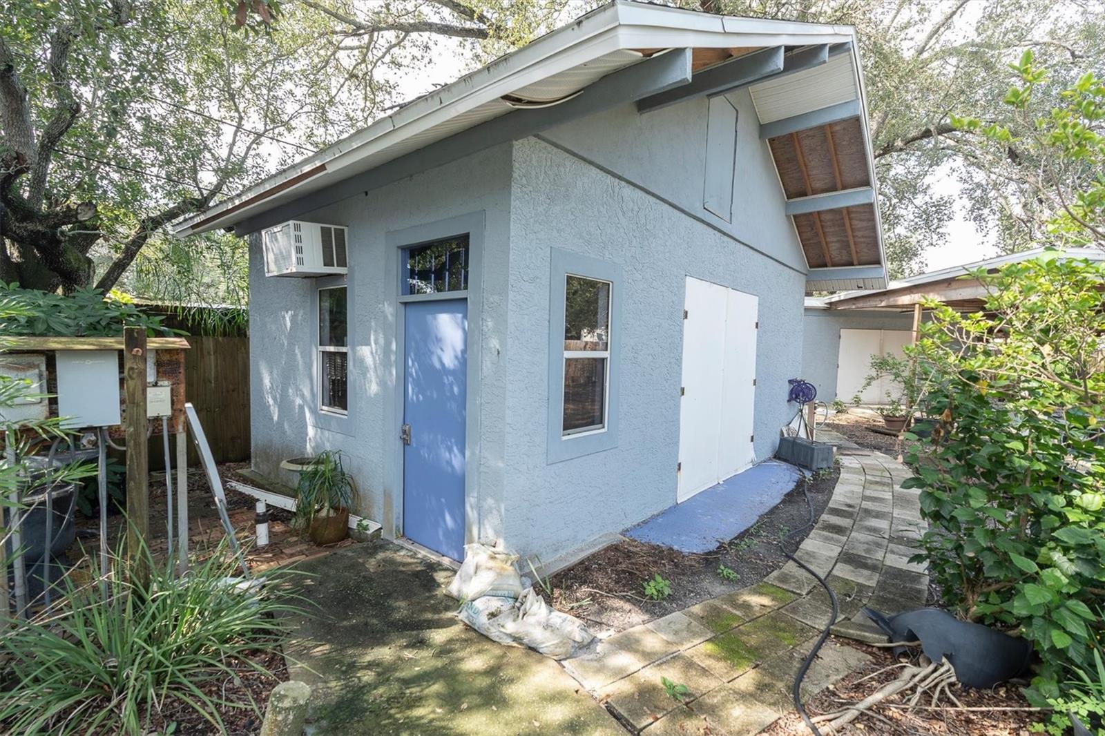 4726 W TAMBAY AVE — photo 19