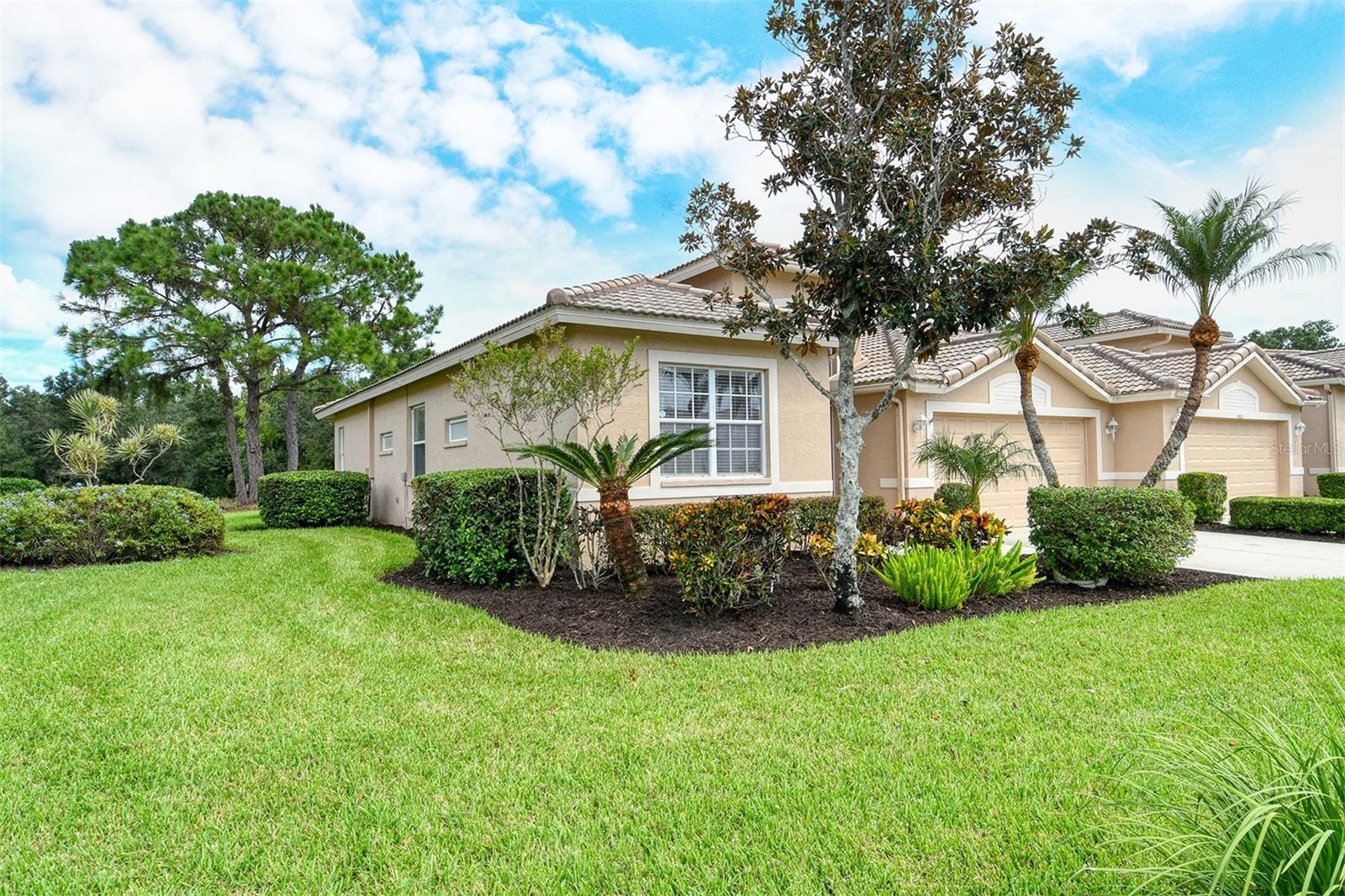 4536 LEGACY CT — photo 4