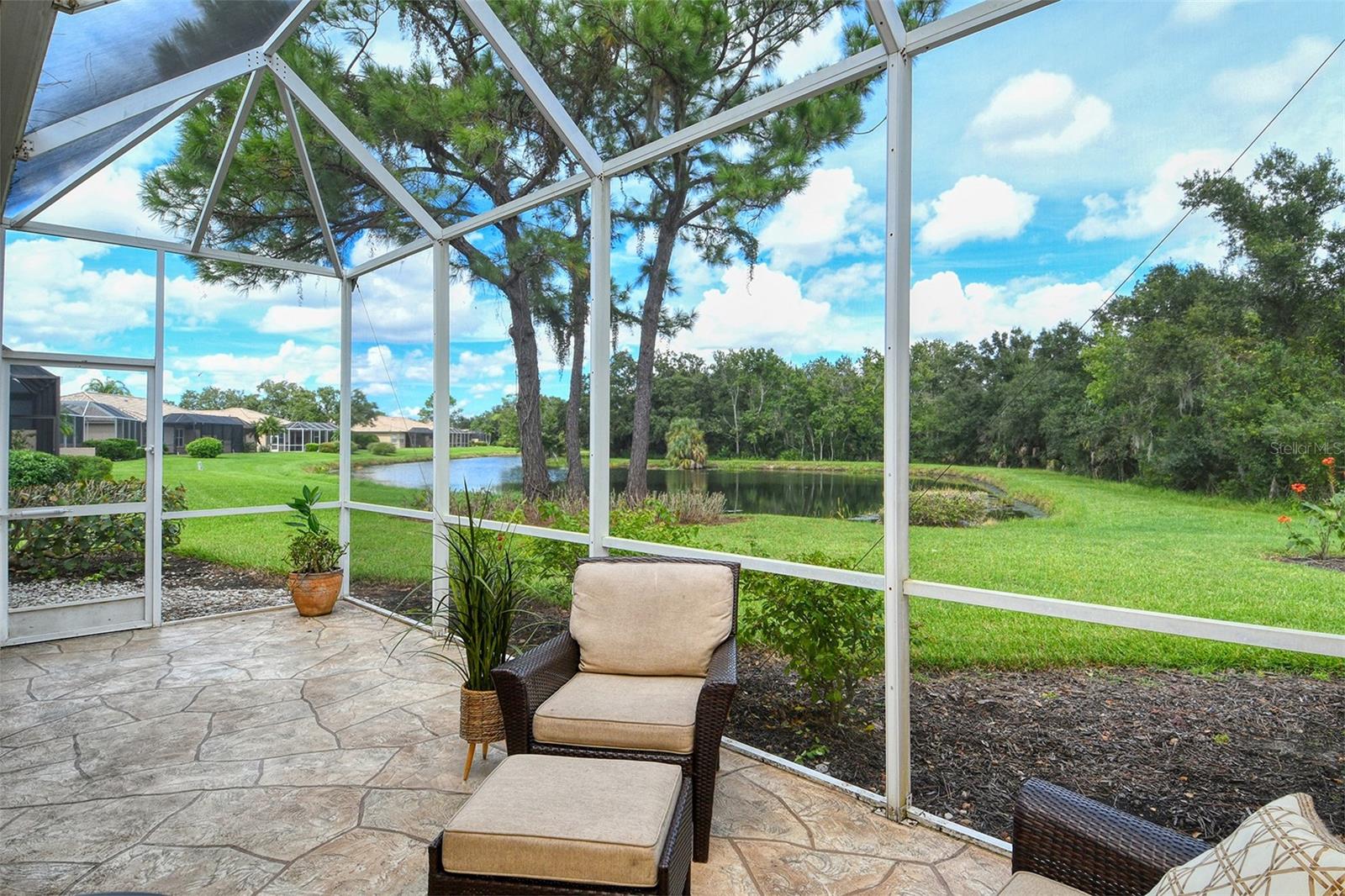 4536 LEGACY CT — photo 37