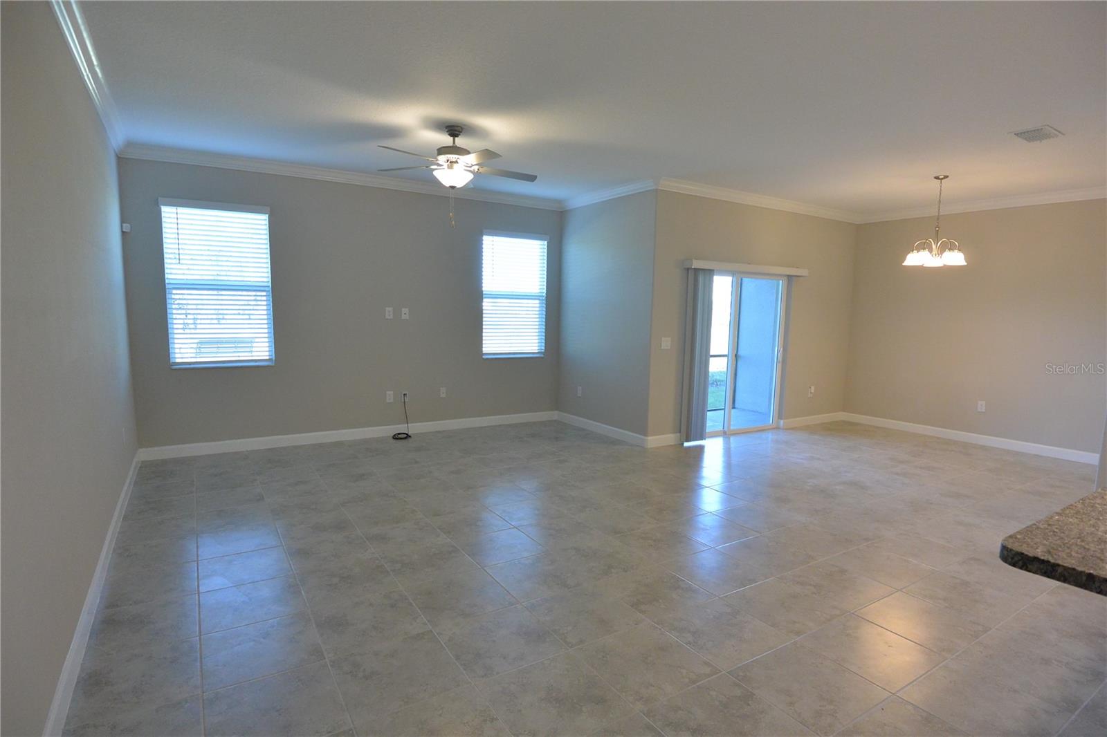 2277 CERULEAN SKY DR — photo 12