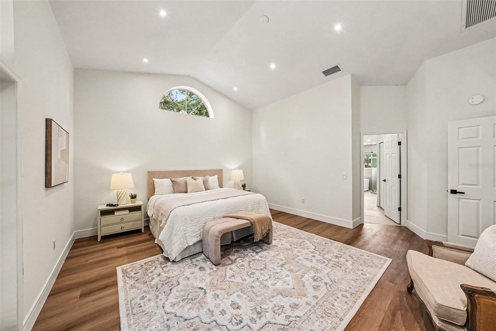 4901 HALLSTEAD WAY — photo 32