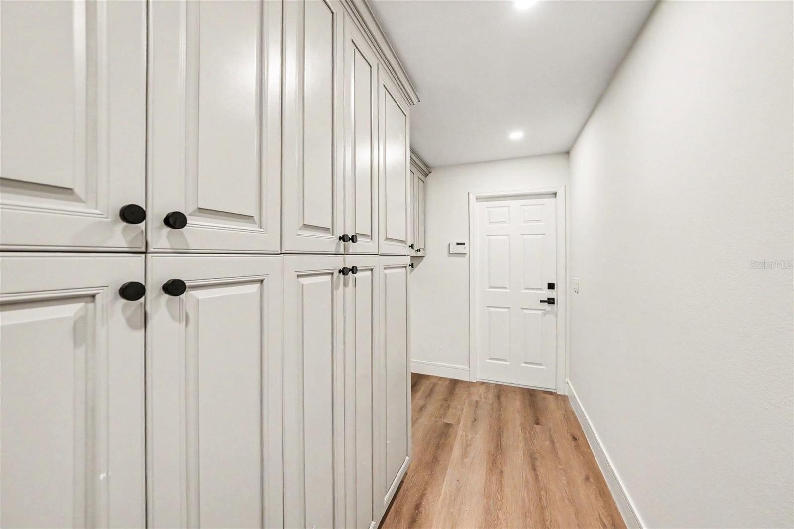 4901 HALLSTEAD WAY — photo 39