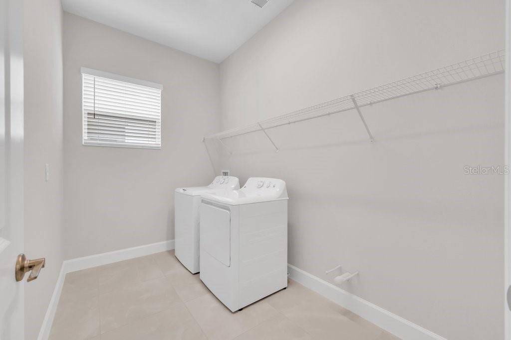 3869 CABERNET TER — photo 23
