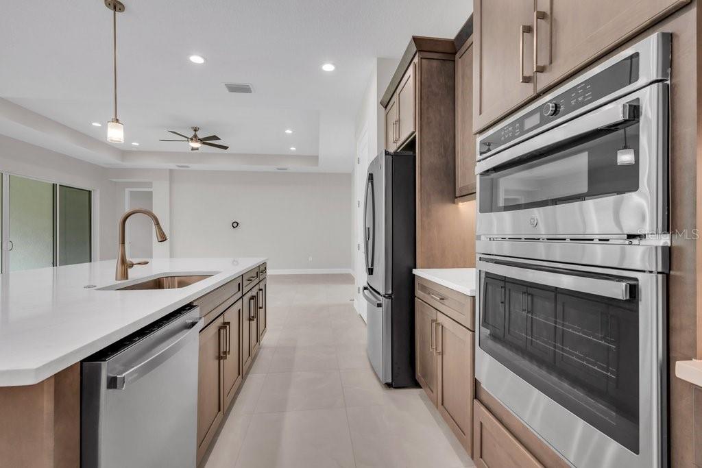 3869 CABERNET TER — photo 11