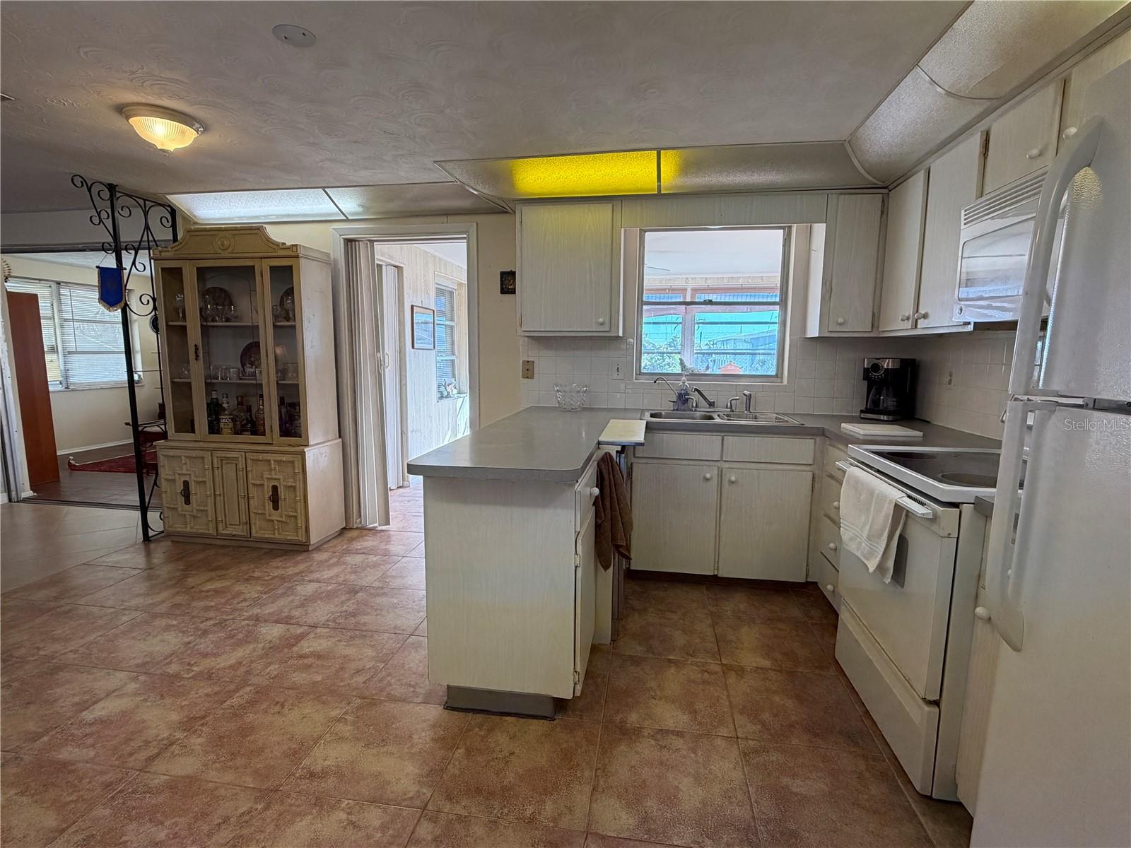 3914 CARIOCA RD — photo 11