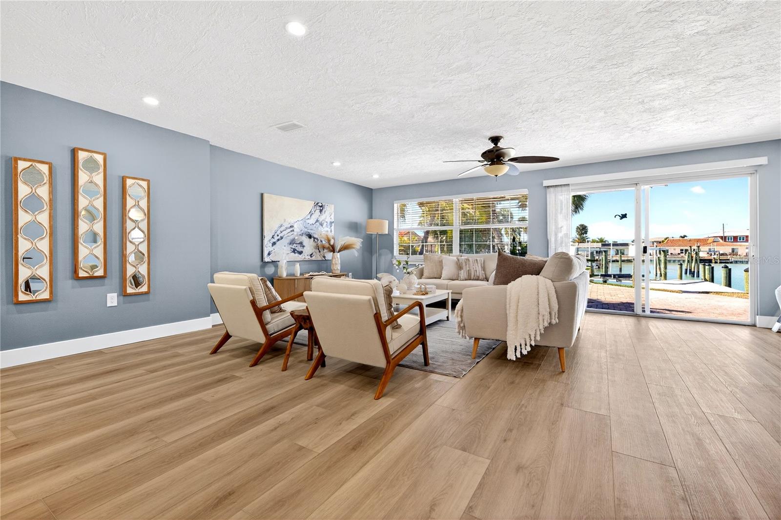 6410 3RD PALM PT — photo 3