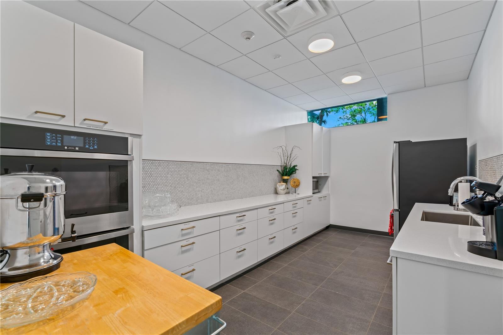 2401 BAYSHORE BLVD #212 — photo 35