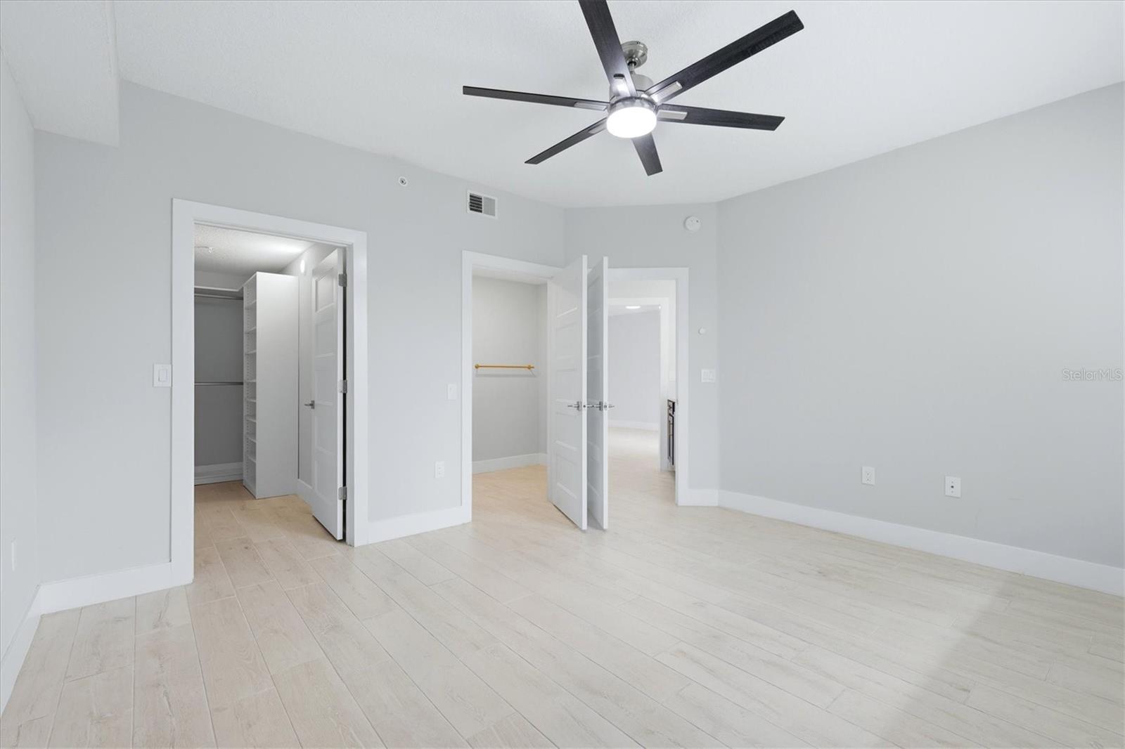 5711 BENTGRASS DR #19-102 — photo 26