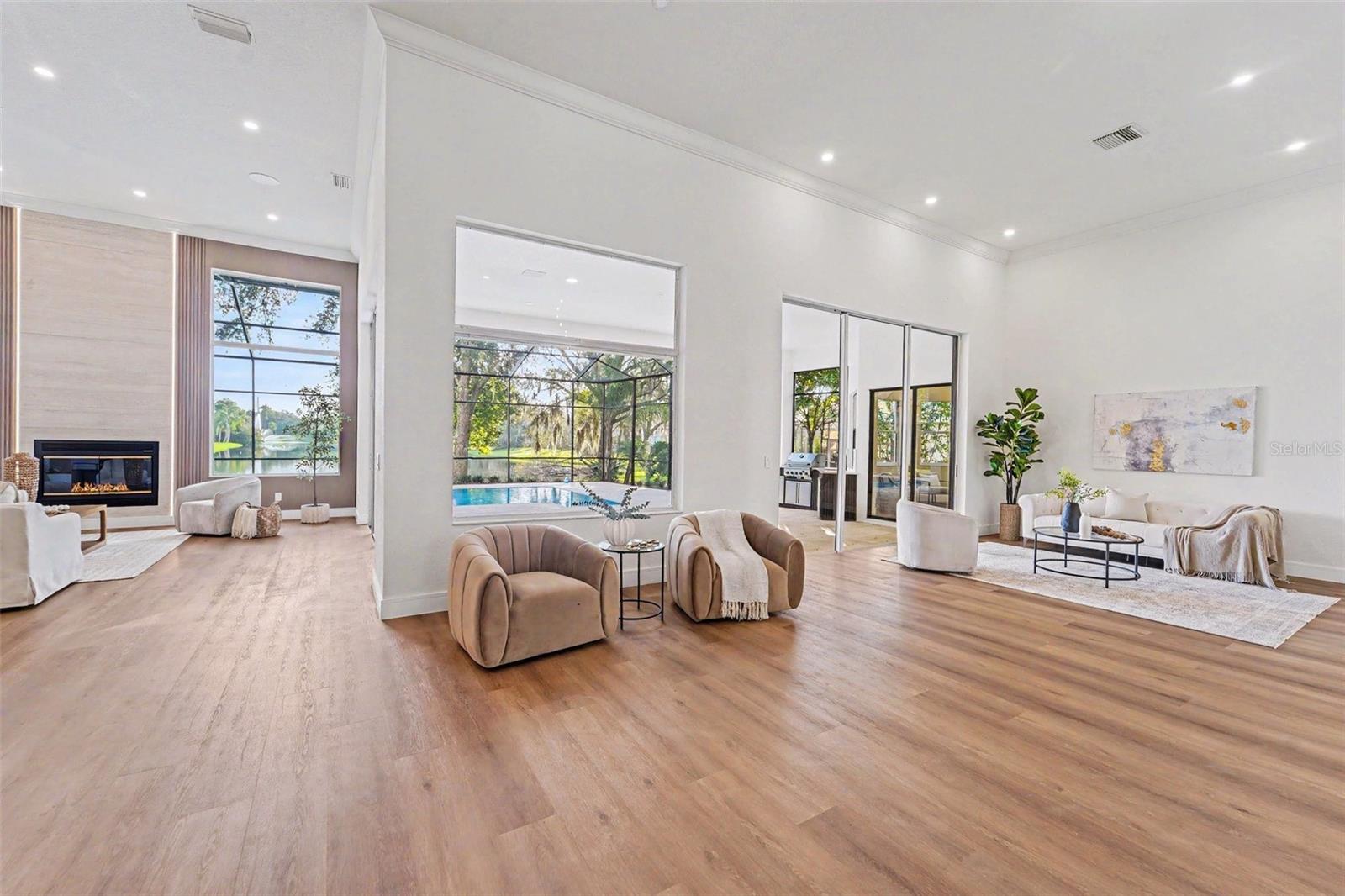 5021 WESLEY DR — photo 18