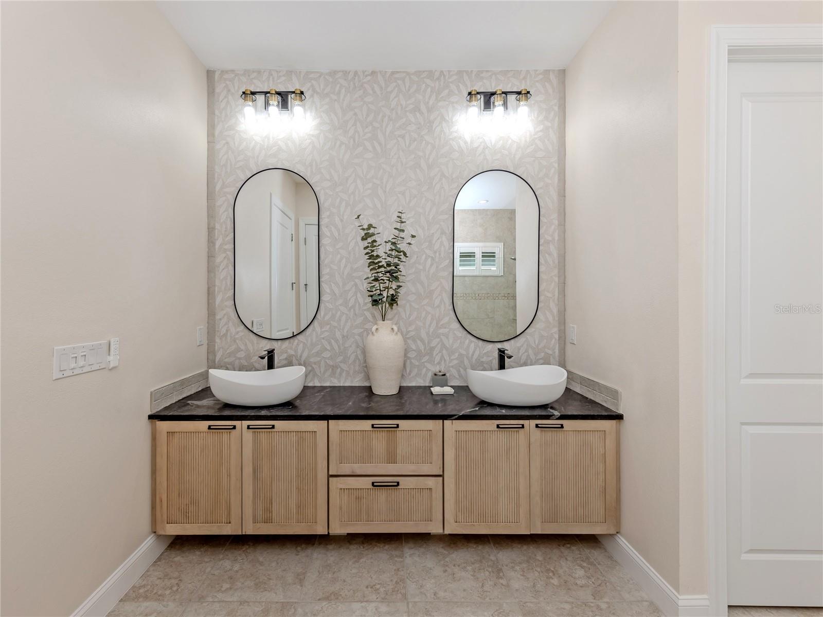 10422 MEDJOOL DR — photo 7