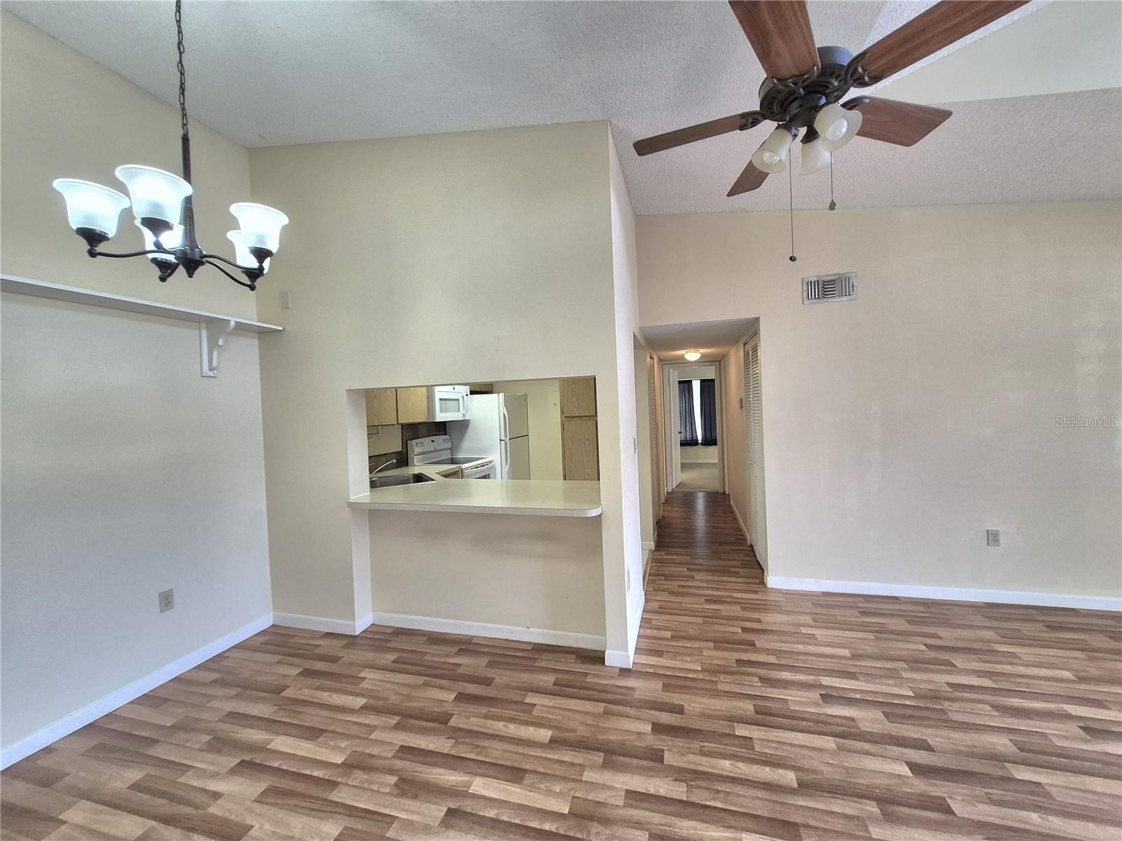 1344 PINE RIDGE CIR E #H3 — photo 5
