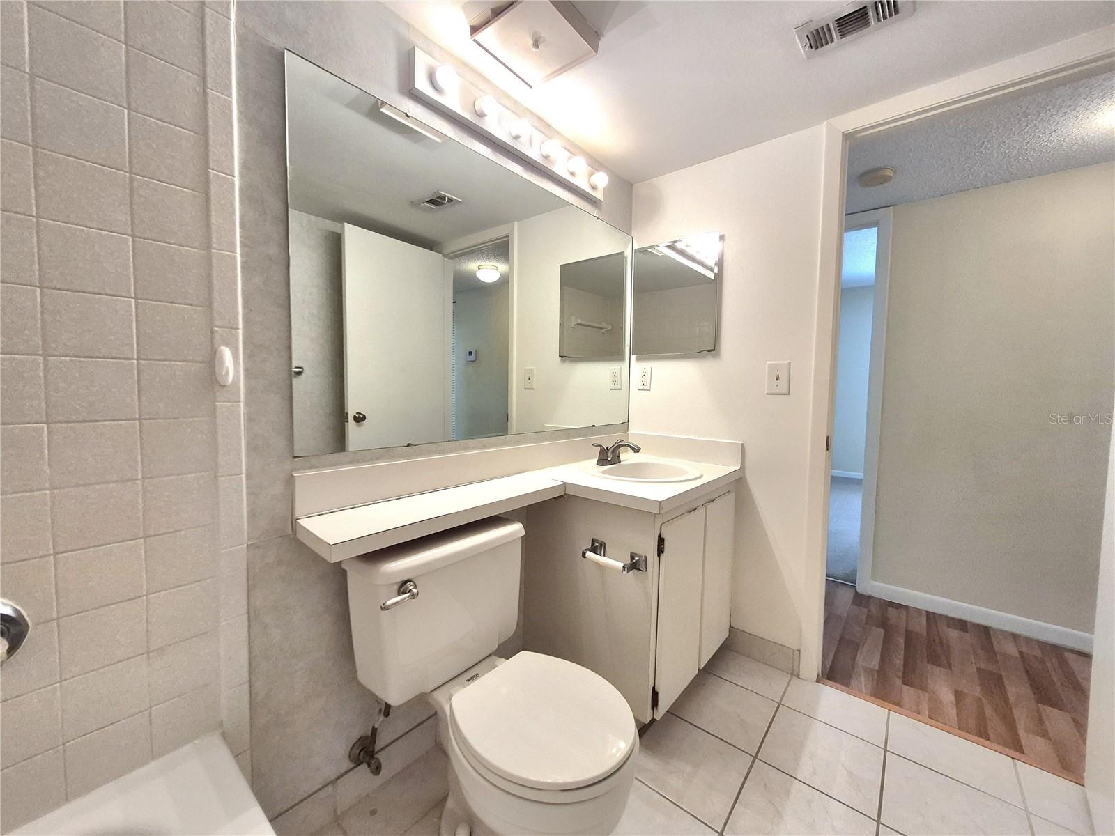 1344 PINE RIDGE CIR E #H3 — photo 19