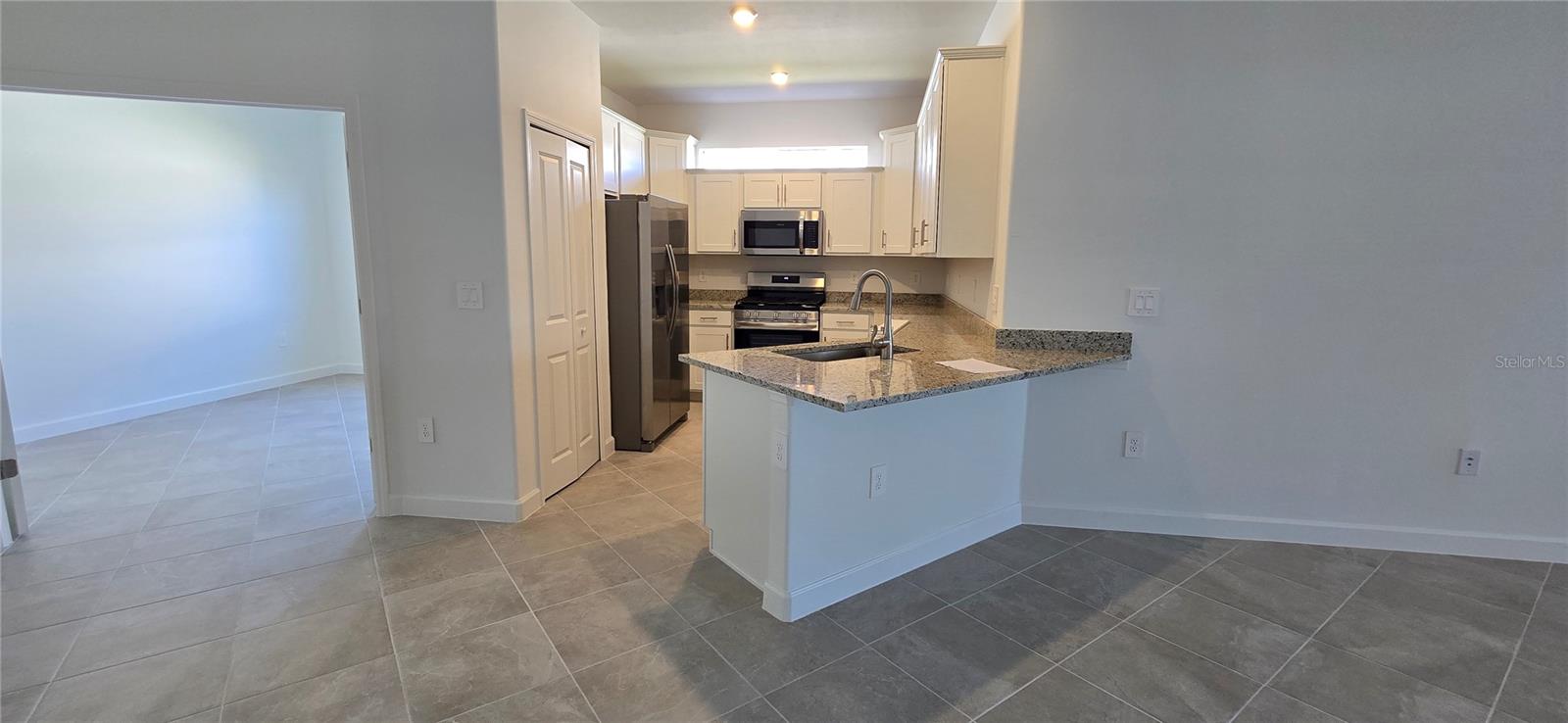 15810 SUNNY DAY DR — photo 10