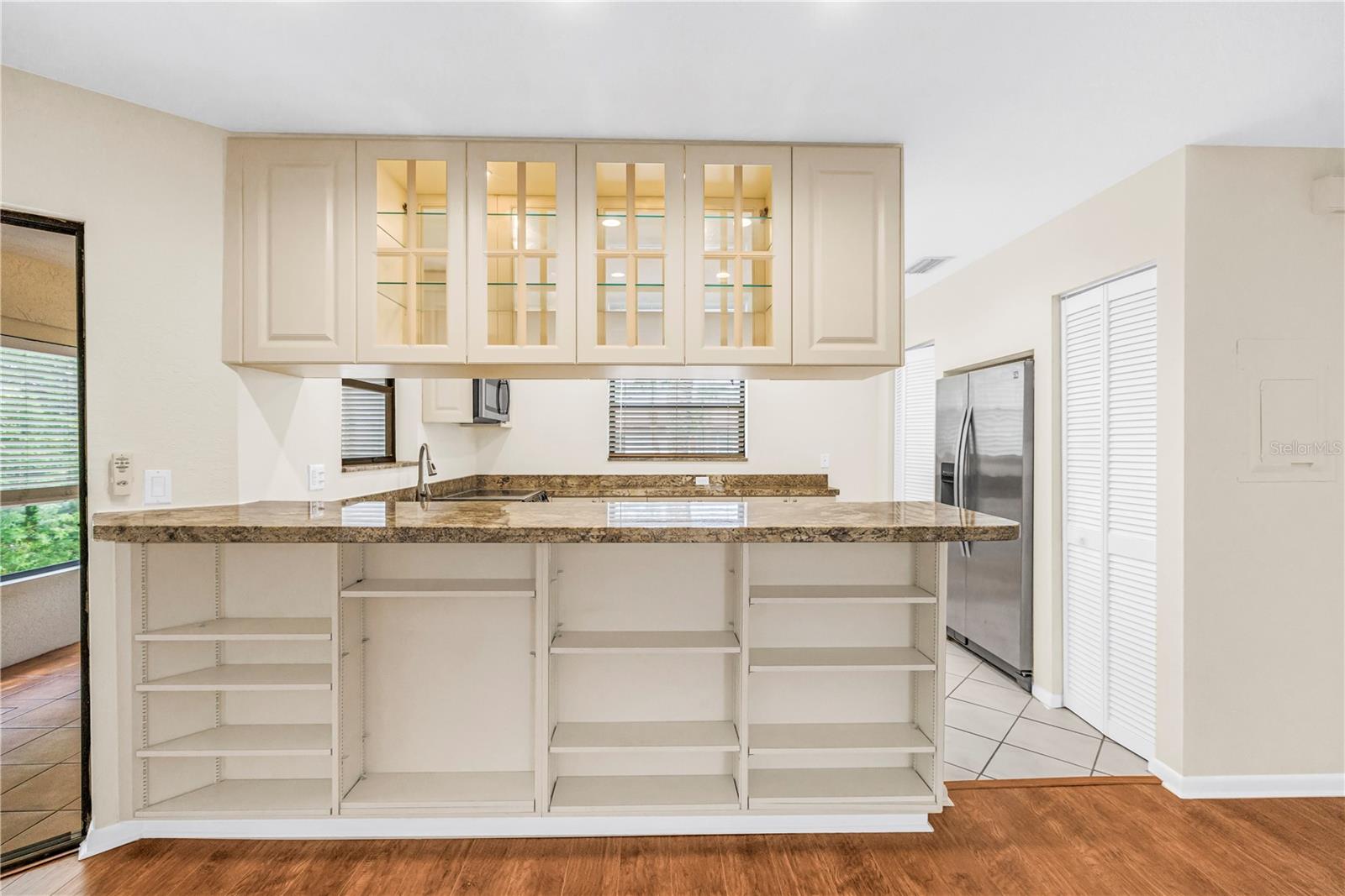 484 SANTA CRUZ PL NE #F — photo 11