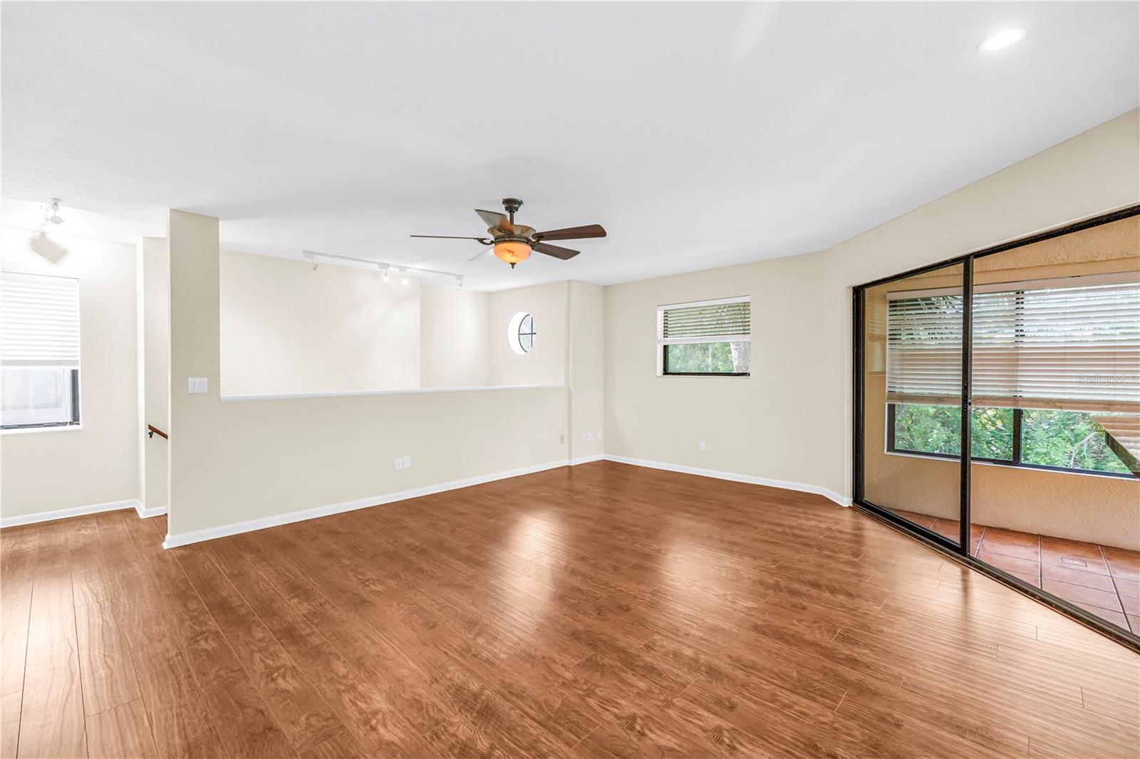 484 SANTA CRUZ PL NE #F — photo 8