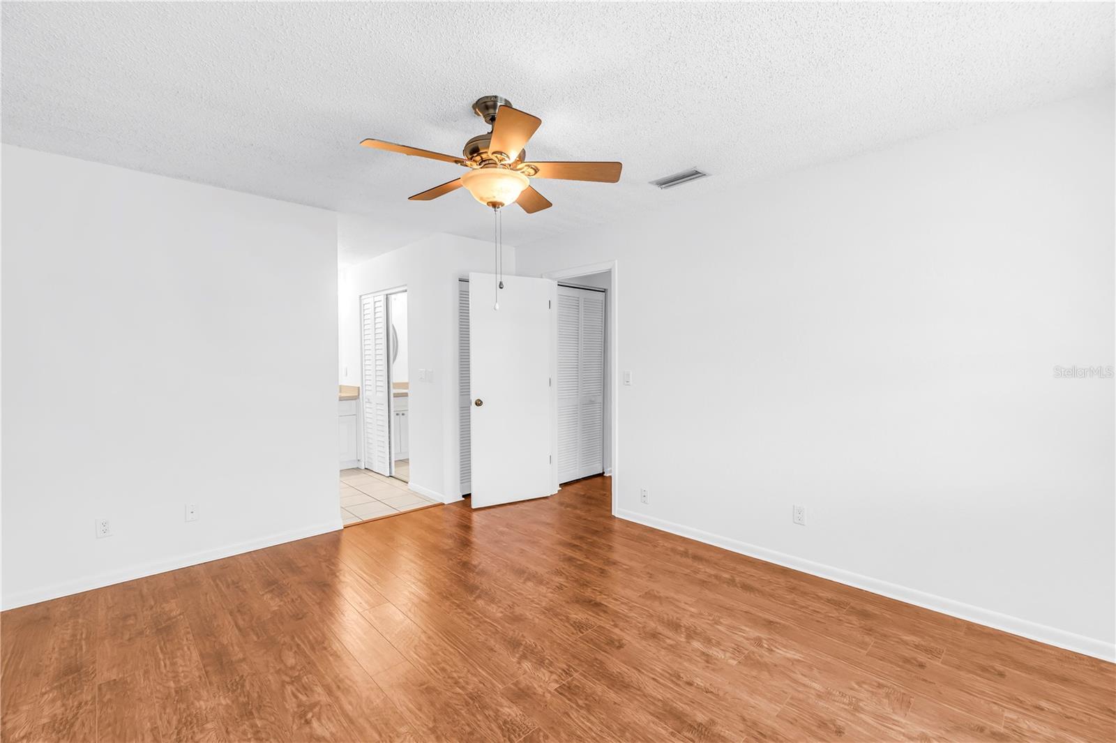 484 SANTA CRUZ PL NE #F — photo 22