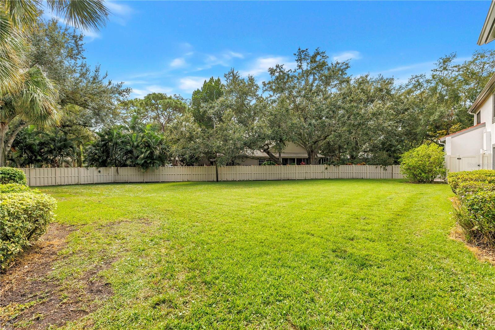 484 SANTA CRUZ PL NE #F — photo 36