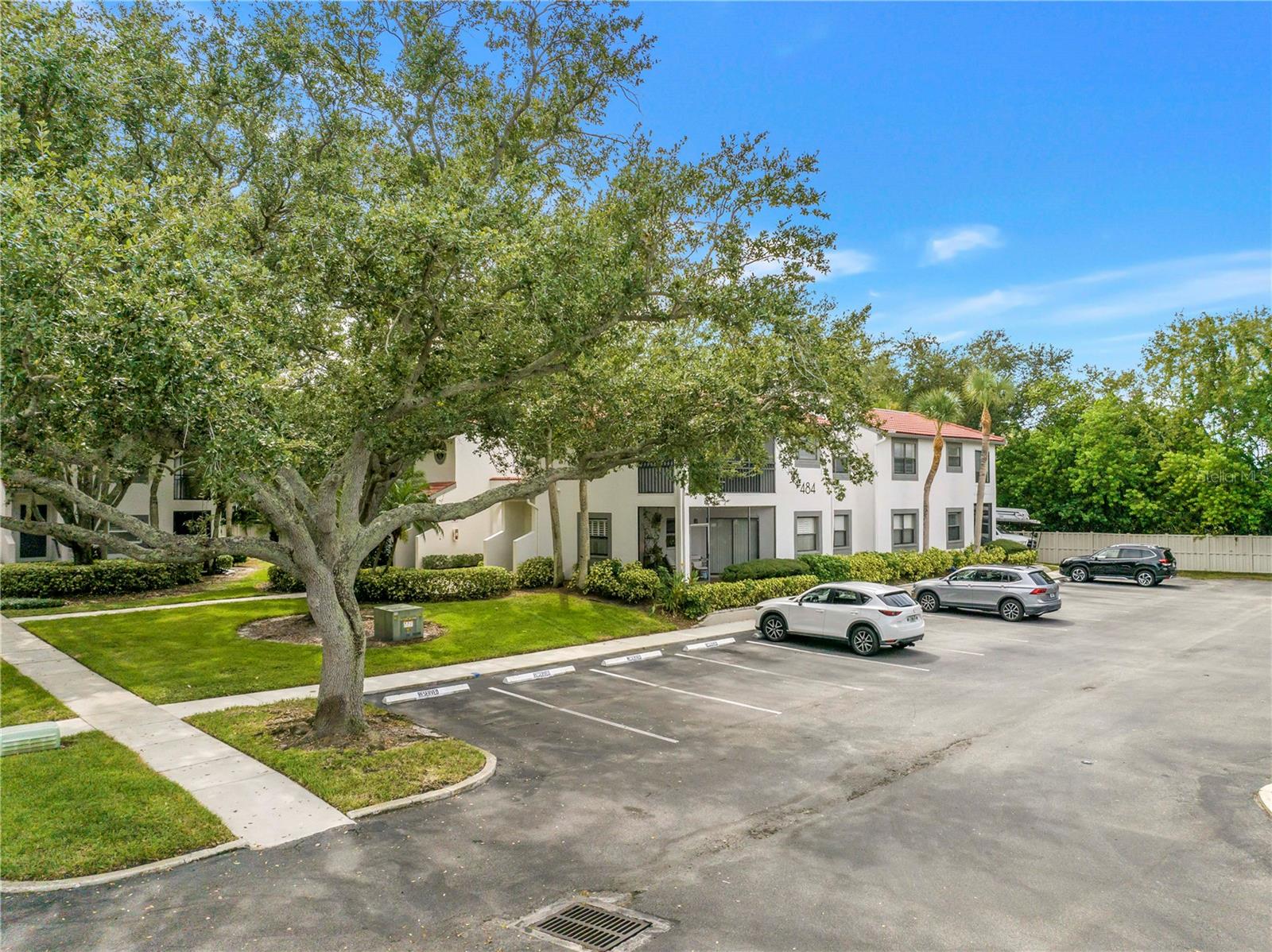 484 SANTA CRUZ PL NE #F — photo 34