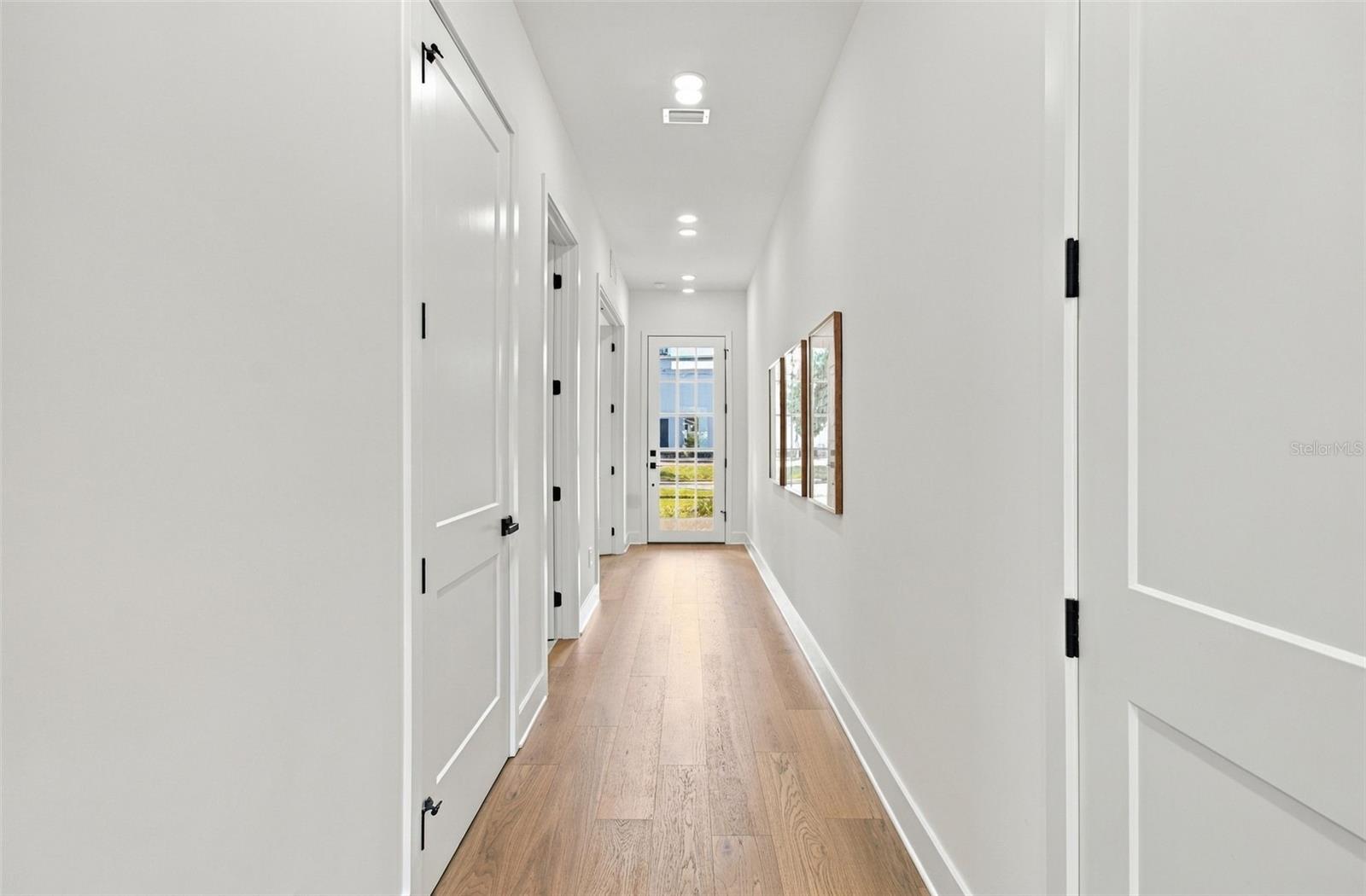3615 W NORTH A ST — photo 18
