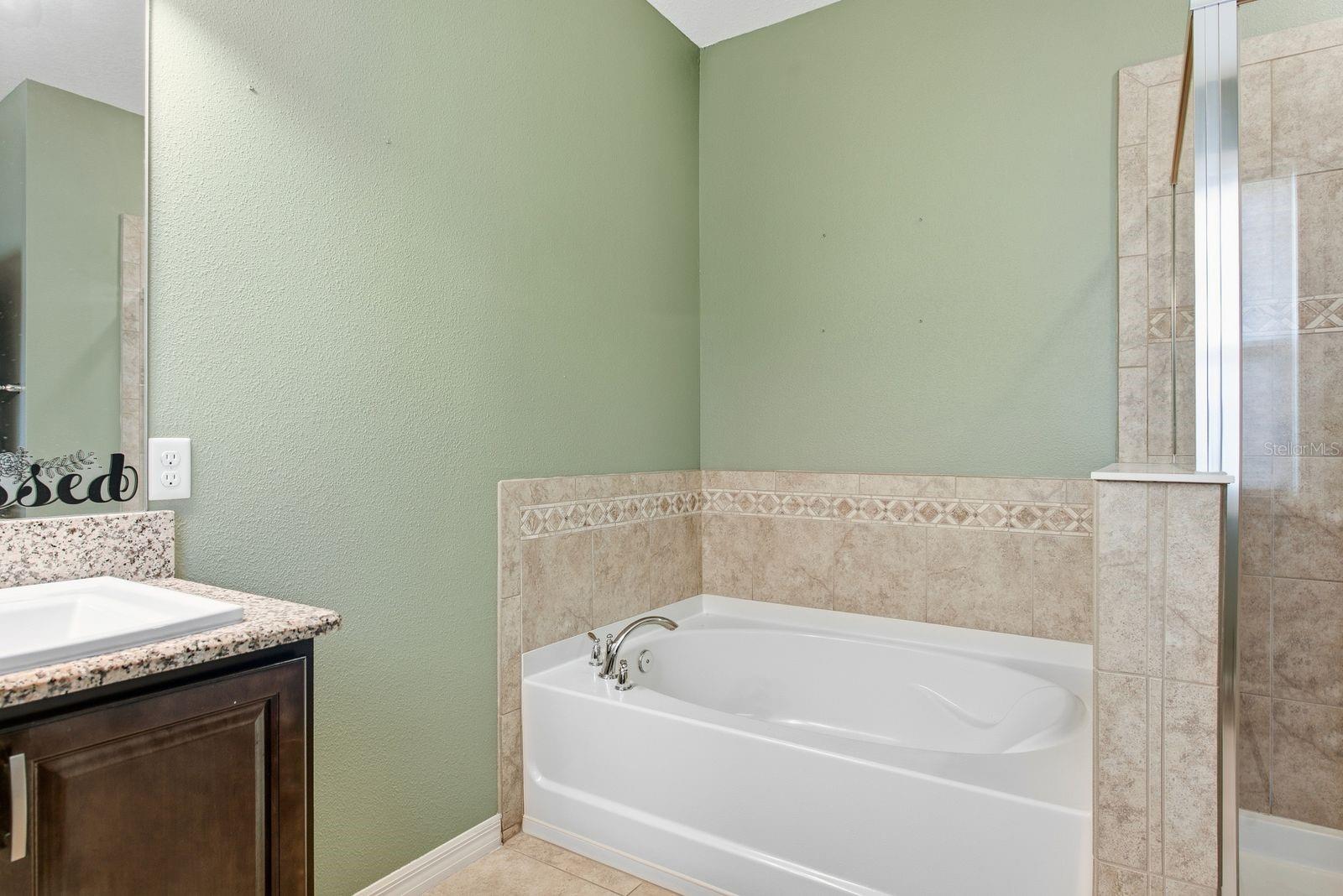 3148 MACINTOSH RD — photo 24