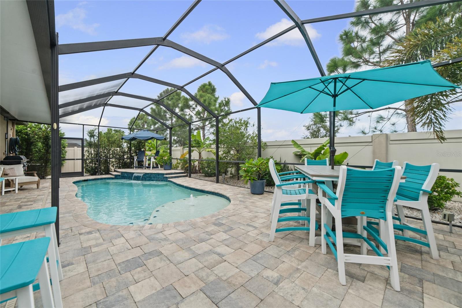 9912 SMARTY JONES DR — photo 28