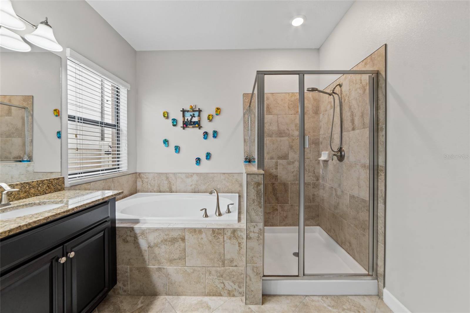 9912 SMARTY JONES DR — photo 15