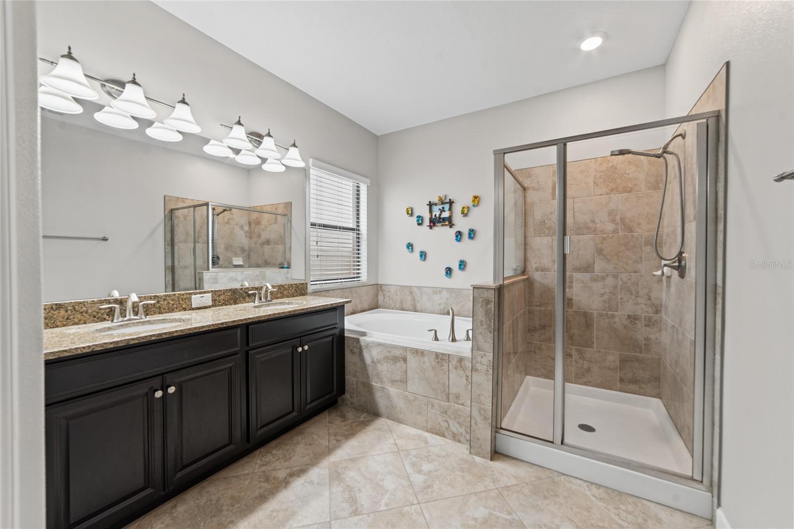 9912 SMARTY JONES DR — photo 14