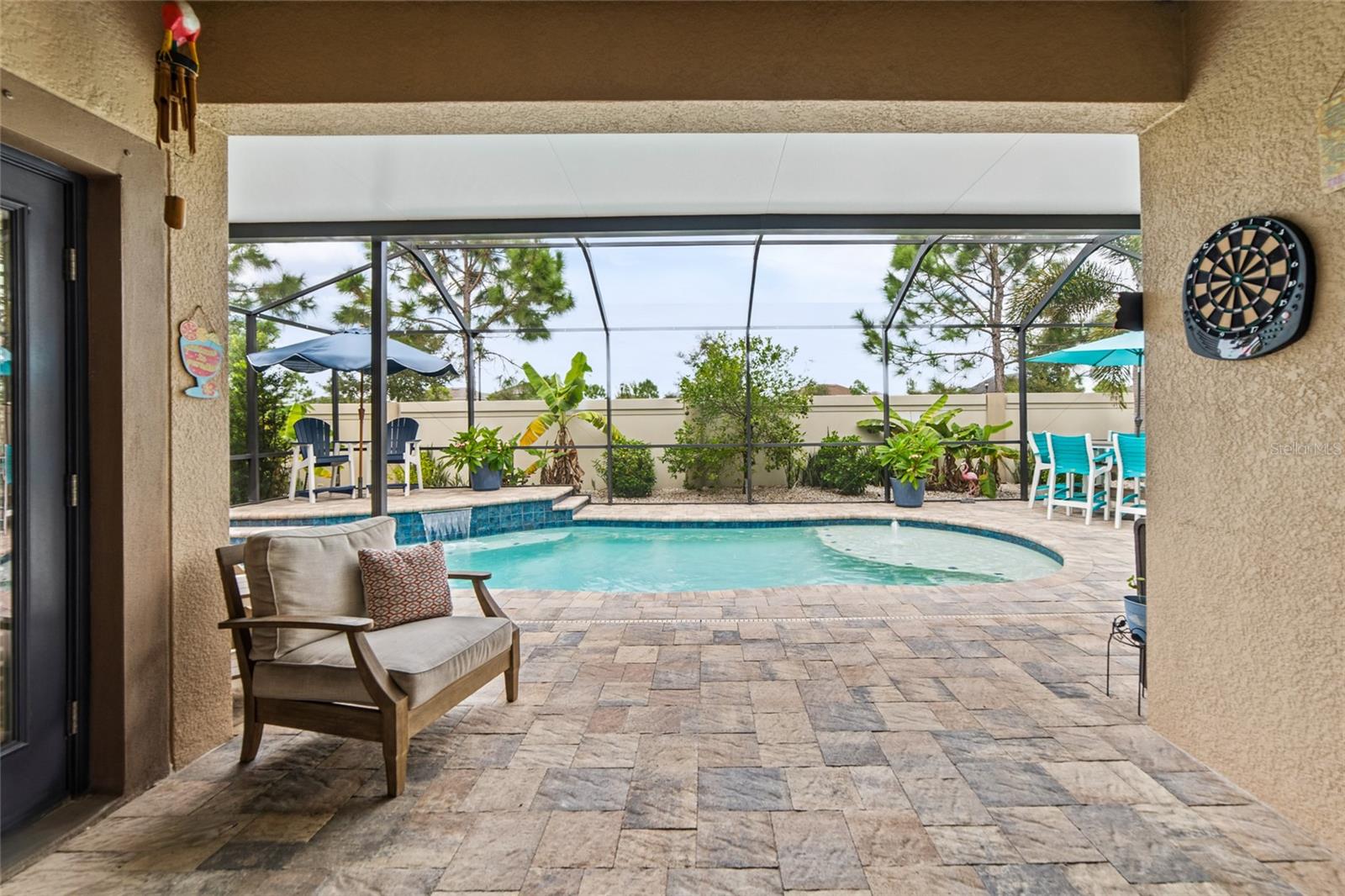 9912 SMARTY JONES DR — photo 23