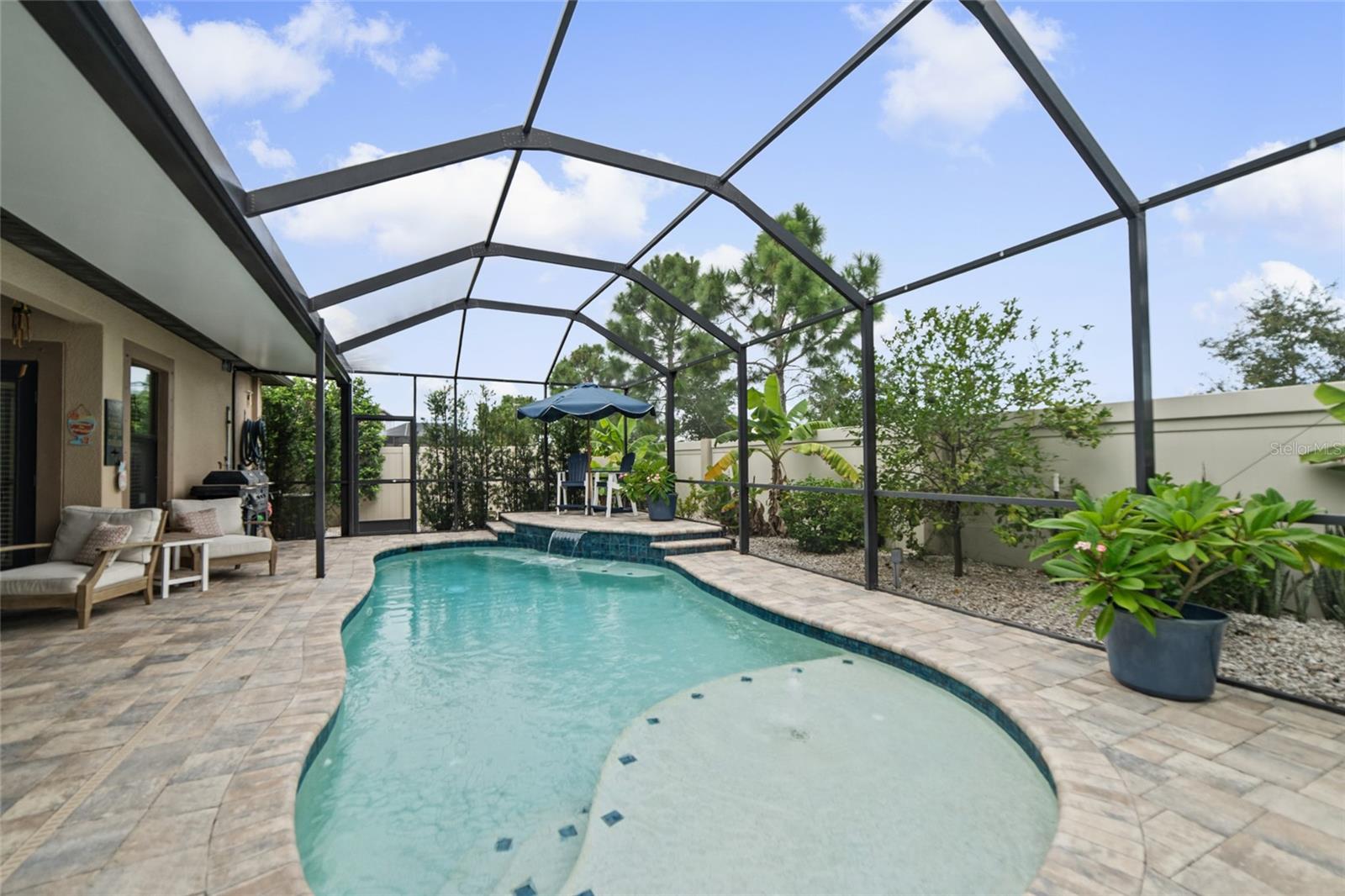 9912 SMARTY JONES DR — photo 30