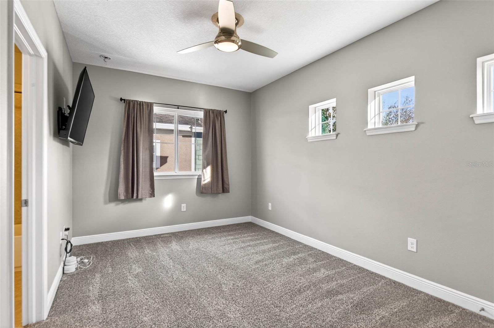 14310 BARRINGTON STOWERS DR — photo 34