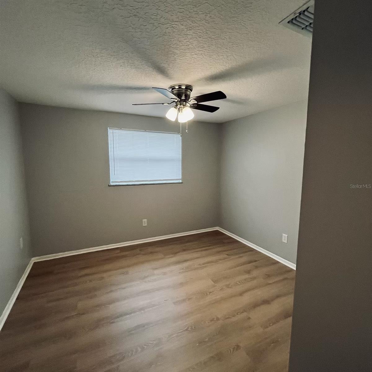 5450 LISA CIR — photo 19