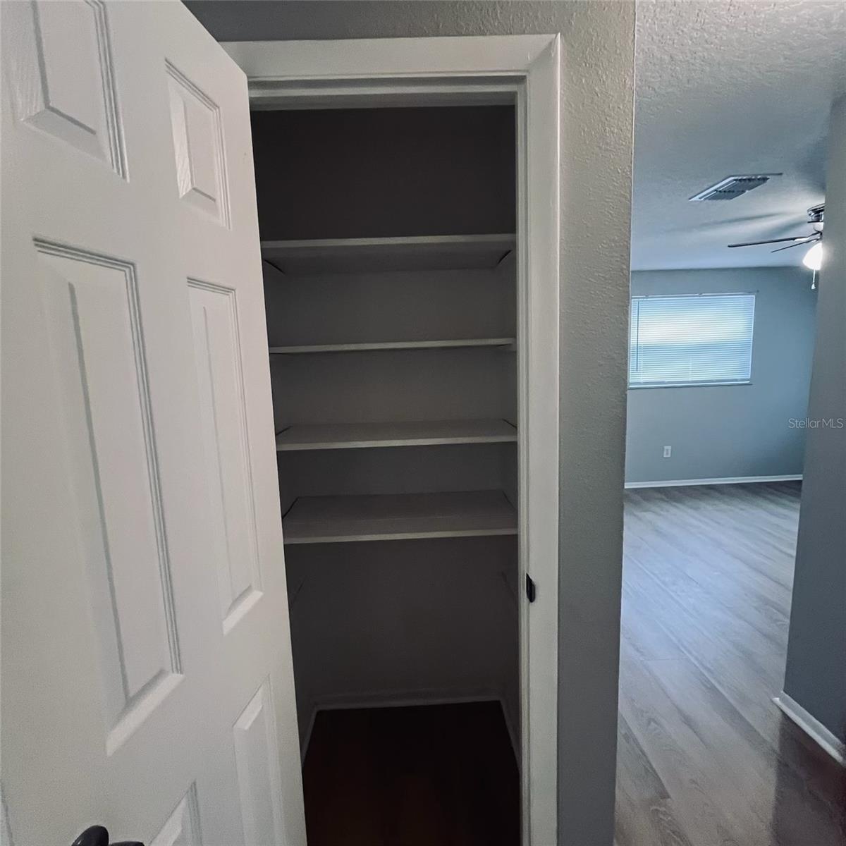 5450 LISA CIR — photo 15