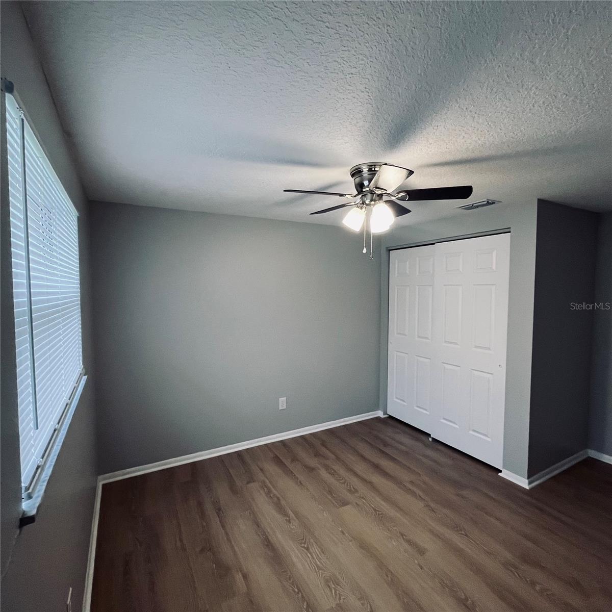 5450 LISA CIR — photo 22