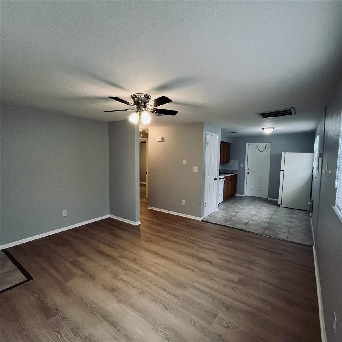 5450 LISA CIR — photo 7