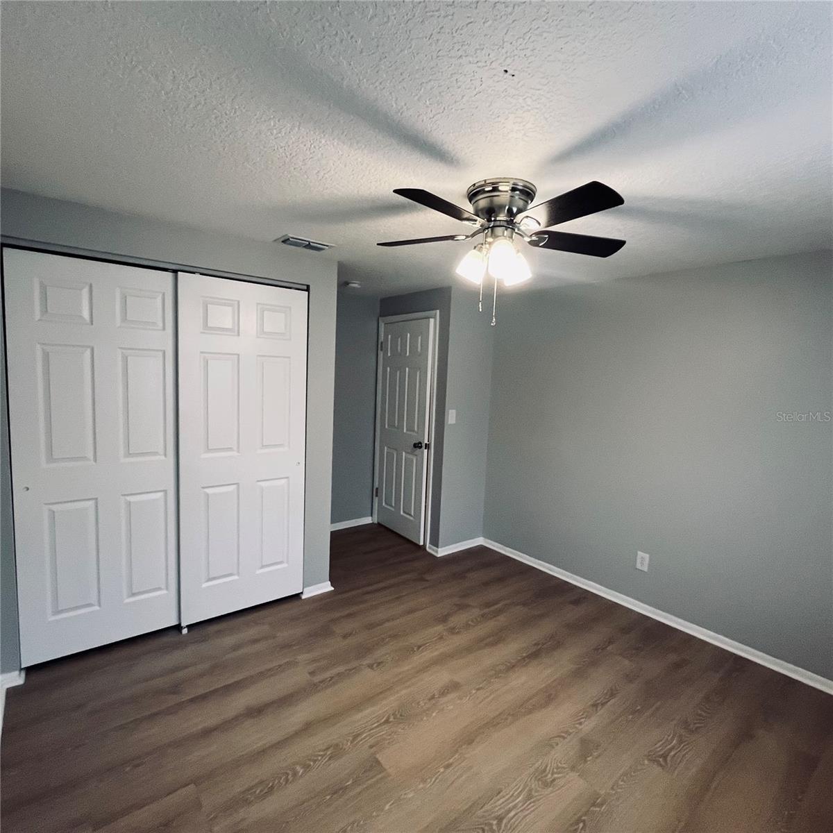 5450 LISA CIR — photo 24