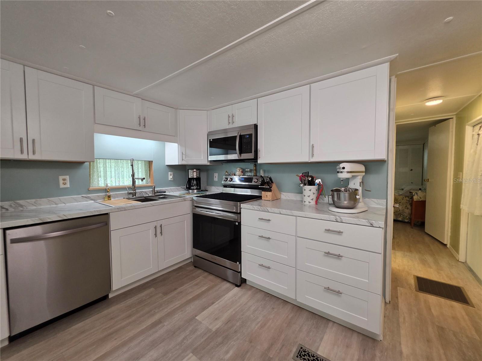 1800 ENGLEWOOD RD #88 — photo 18