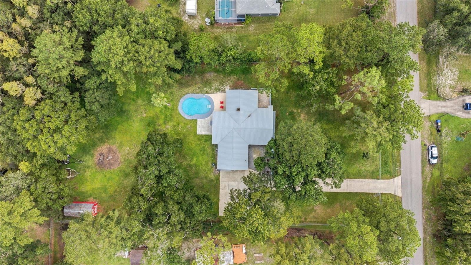 17818 DEERFIELD DR — photo 32