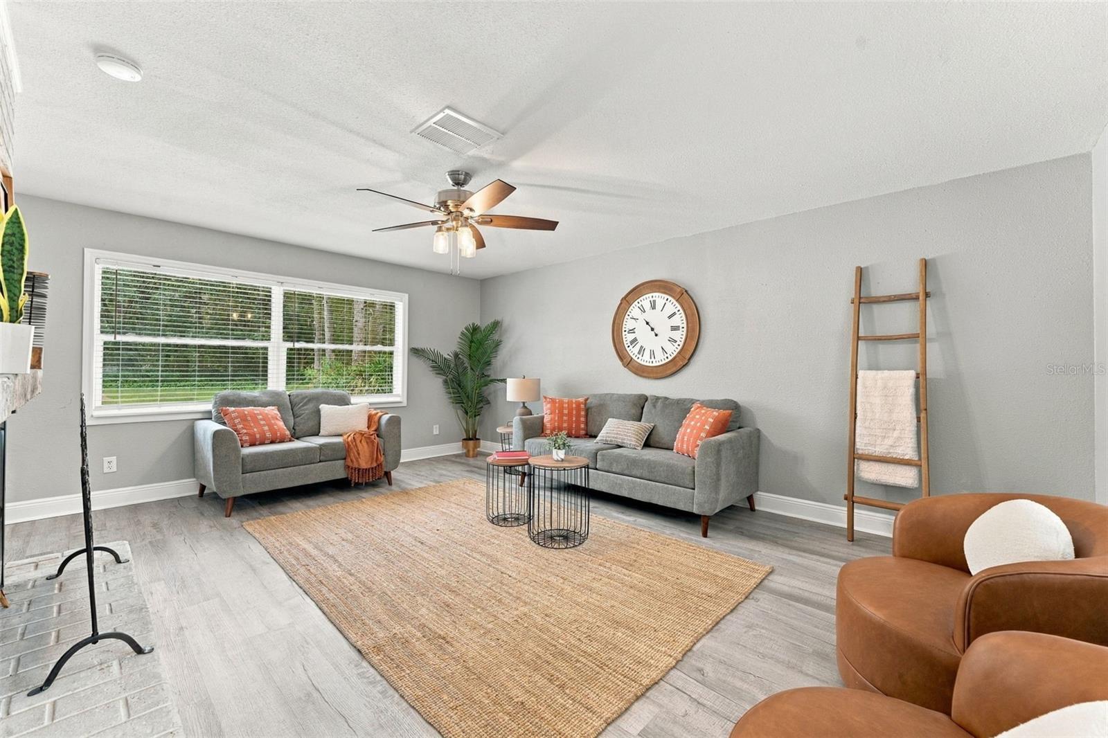 17818 DEERFIELD DR — photo 4
