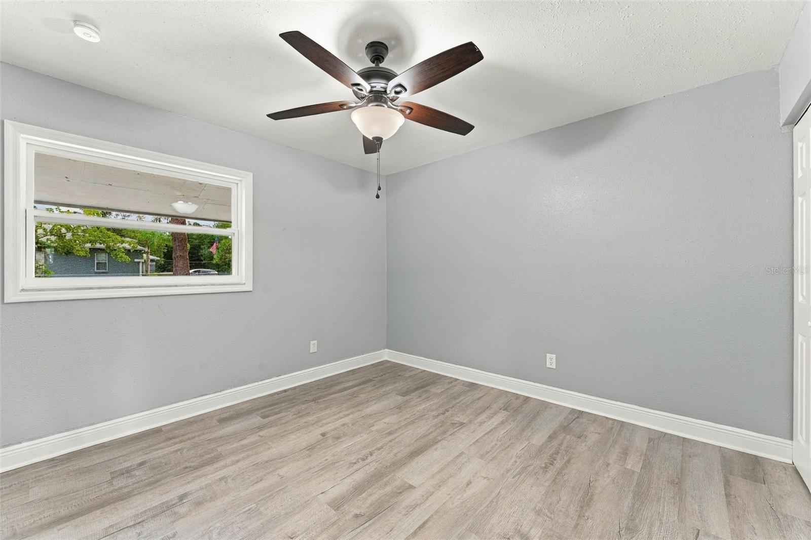 17818 DEERFIELD DR — photo 22