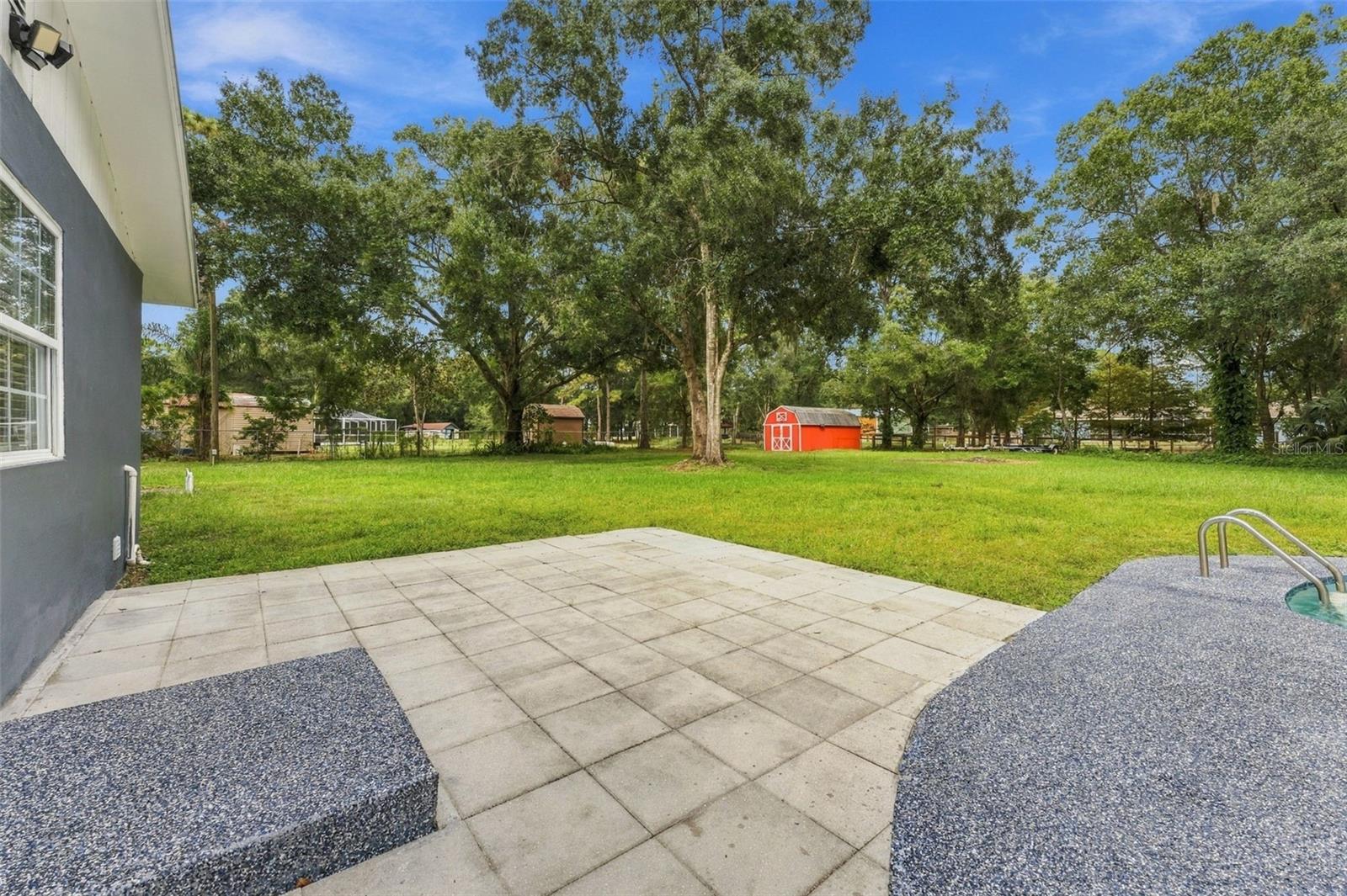 17818 DEERFIELD DR — photo 28