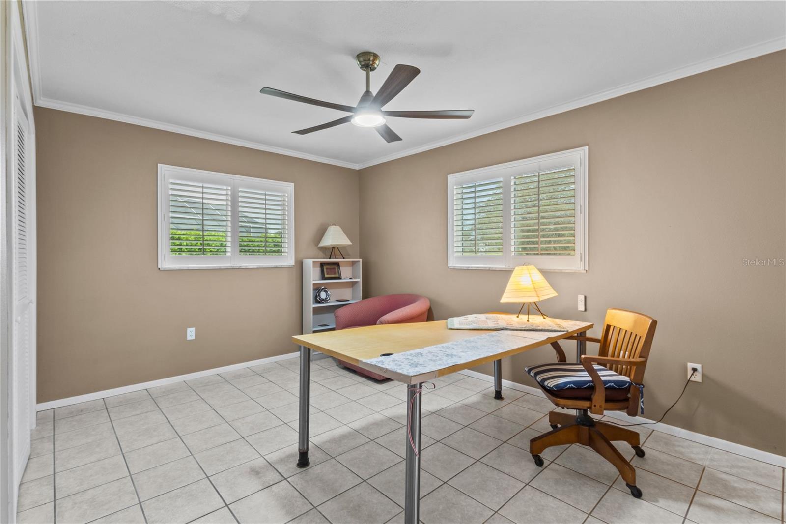3614 PEMBROOK DR — photo 18