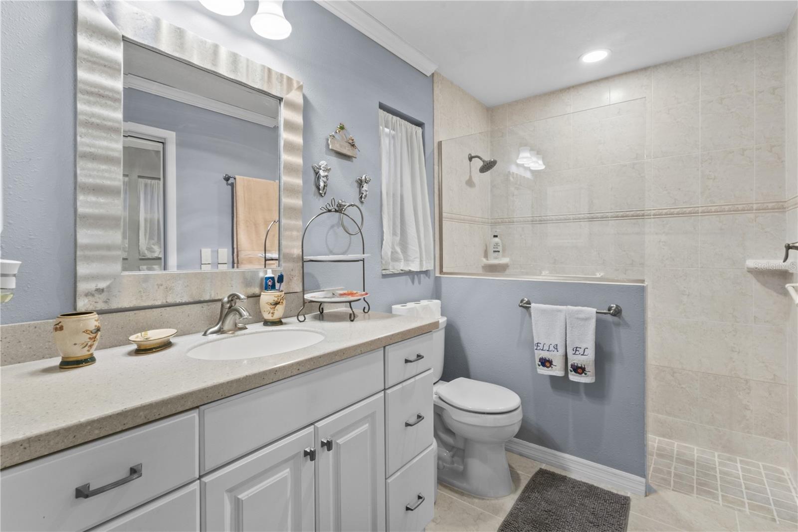 3614 PEMBROOK DR — photo 17