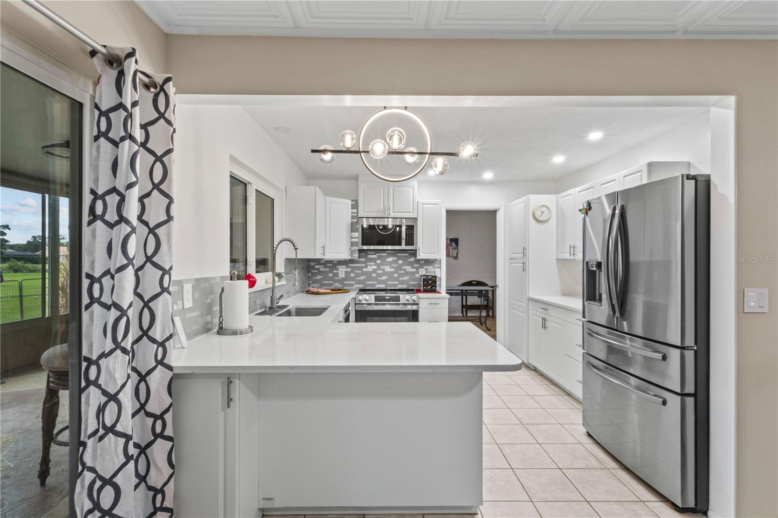 3614 PEMBROOK DR — photo 9