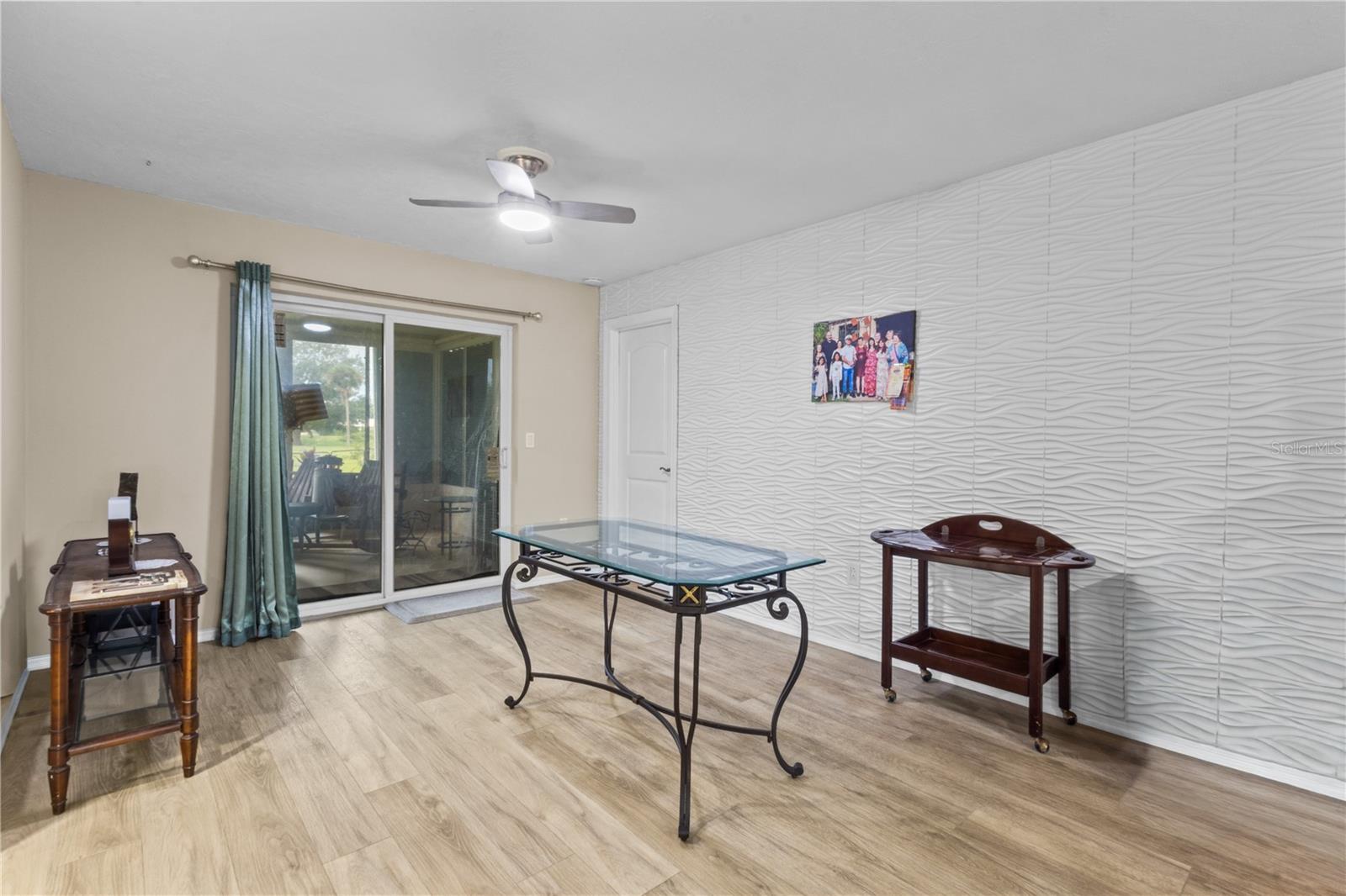 3614 PEMBROOK DR — photo 8