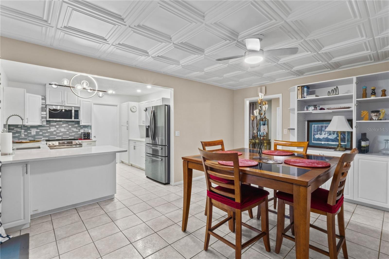 3614 PEMBROOK DR — photo 14