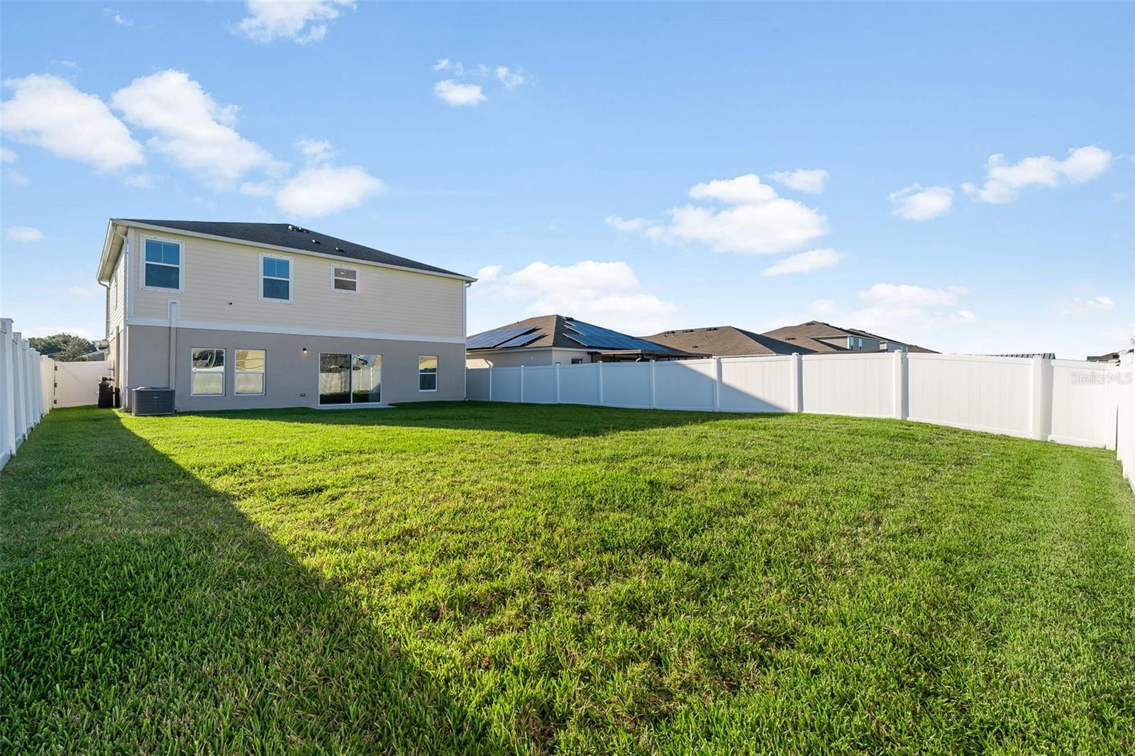 12625 TANNENCREST DR — photo 35